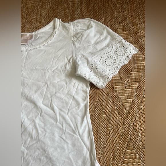Rachel Parcell Women's White Blouse w/ Crotchet Sleeves, Size Small - Picture 2 of 8